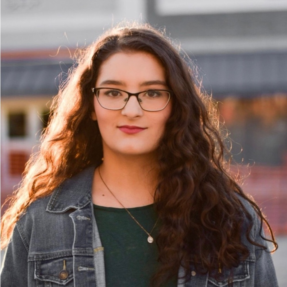 Meet your Posher, Emma